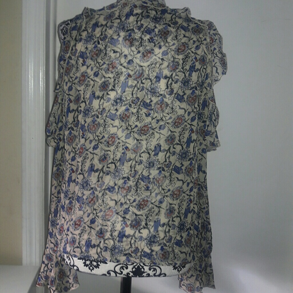 Cold Shoulder Blouse - Picture 5 of 5